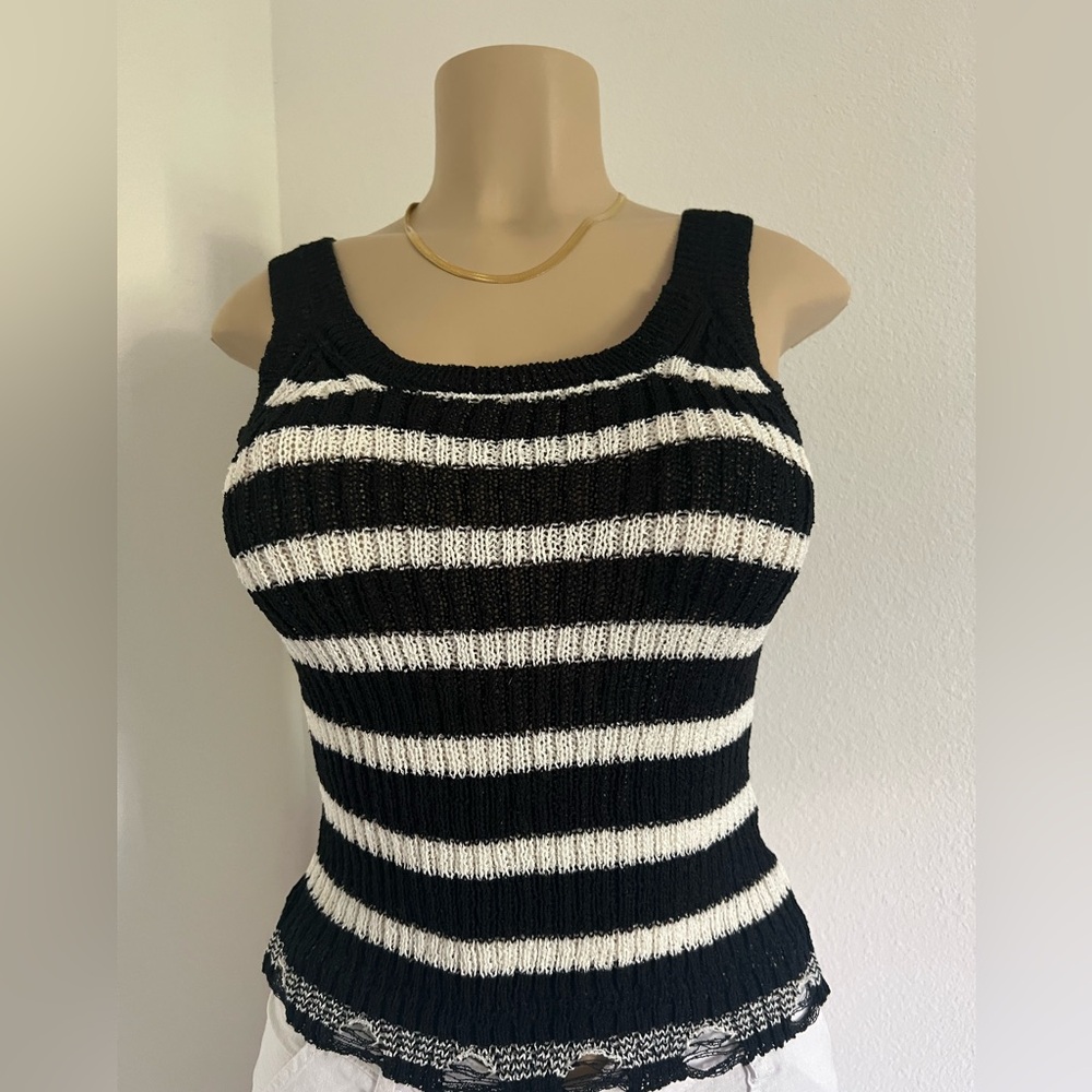 Black & White Striped Knit Tank Top | Sleeveless Sweater Vest | Scoop Neck